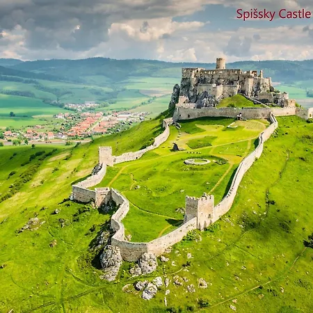 Tatrystay Cactus Premium High Tatras Private Wellness וילה